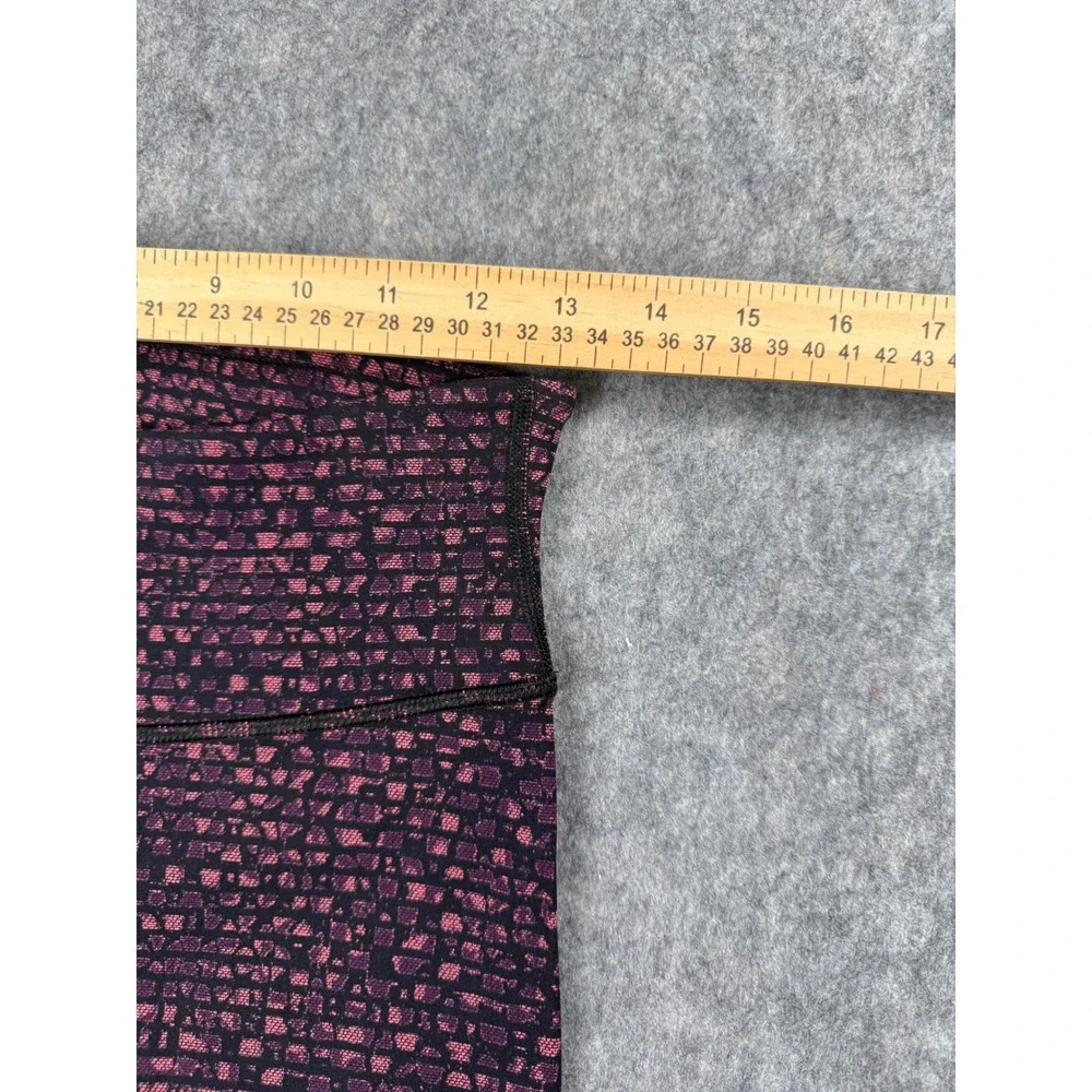 Lululemon Athletica Purple Black Mosaic Crop Leggings Size 6 High Rise Yoga